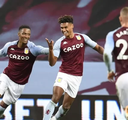 Aston Villa ফুটবল ইতিহাসে খোদিত একটি উত্তরাধিকার